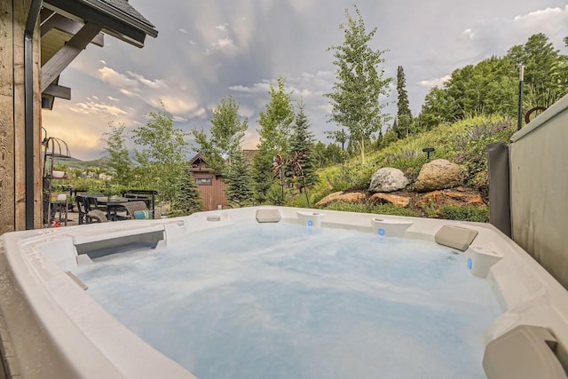 313 Raven Golf Ln, Silverthorne, CO 80498 - exterior space featuring a hot tub