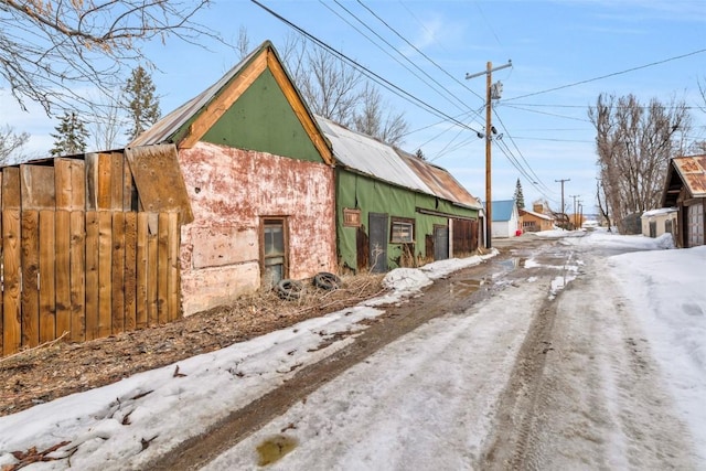 609 E Jefferson Ave, Hayden, CO 81639 - view of snow covered structure