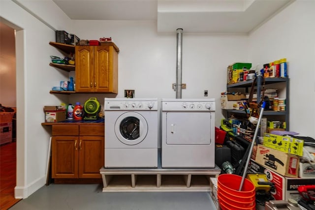 1023 Raven Way, Como, CO 80432 - washroom with separate washer and dryer, baseboards, and laundry area