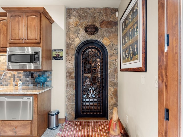585 Independence Rd, Keystone, CO 80435 - entrance to property featuring a sink