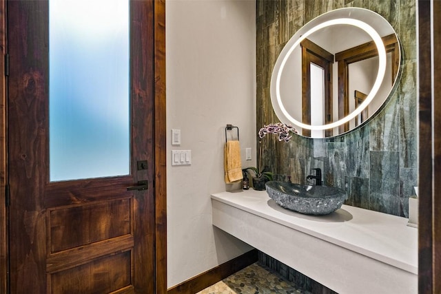 455 Highfield Trl, Breckenridge, CO 80424 - entrance foyer with baseboards