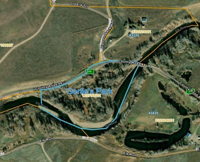 43855 Old Elk Trl, Steamboat Springs, CO 80487 - map / location featuring property parcel outlined