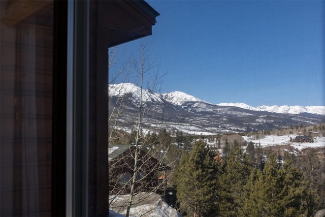 property view of mountains