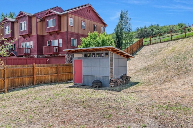 2981 Abbey Rd, Steamboat Springs, CO 80487 - fenced backyard featuring a shed