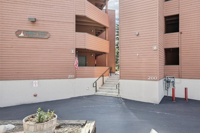 210 E Ln Bonte St Unit 121, Dillon, CO 80435 - view of building exterior