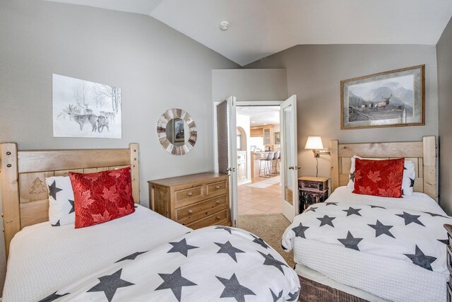 40 Fairway Ln Unit 31, Copper Mountain, CO 80443 - bedroom with lofted ceiling
