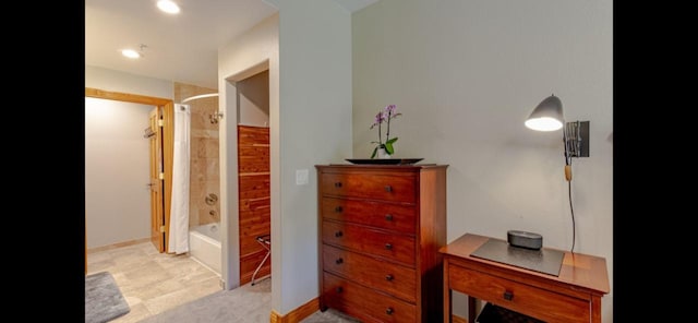 22714 US Highway 6 Unit 5989, Keystone, CO 80435 - hall with baseboards