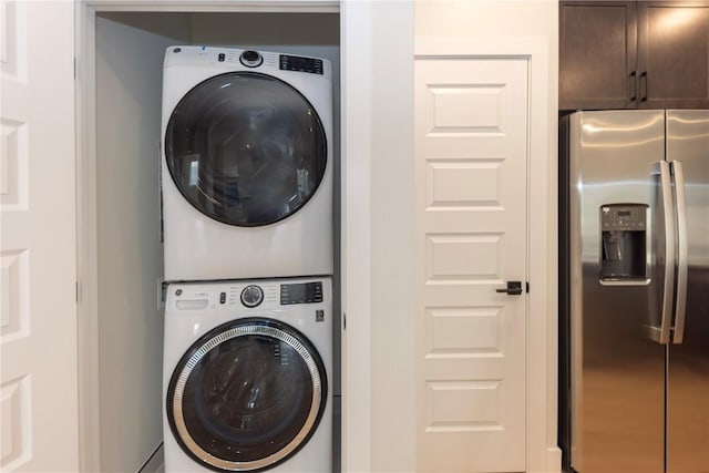 35 Argentine Ct Unit 204, Keystone, CO 80435 - washroom with stacked washer / dryer