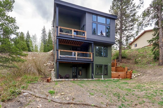 581 Fairview Blvd, Breckenridge, CO 80424 - back of property with a balcony