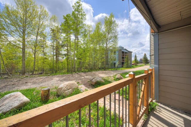 8500 Ryan Gulch Rd Unit G2, Wildernest, CO 80498 - view of balcony