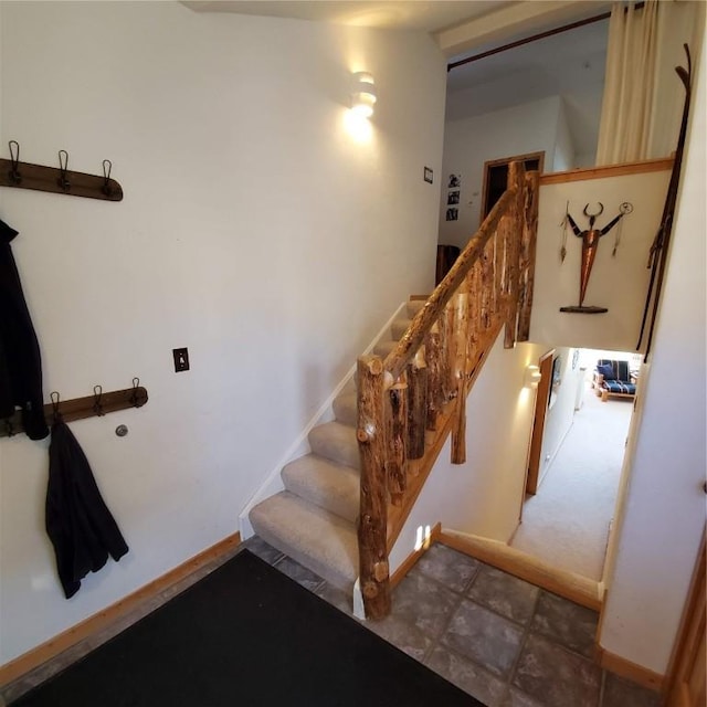 91399 Ryan Gulch Rd Unit B3, Silverthorne, CO 80498 - view of staircase
