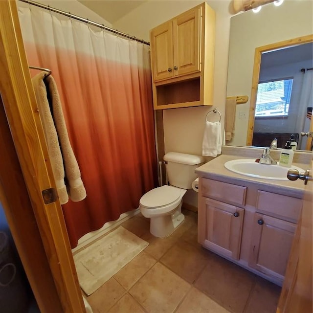 91399 Ryan Gulch Rd Unit B3, Silverthorne, CO 80498 - bathroom with tile patterned flooring, toilet, vanity, and curtained shower