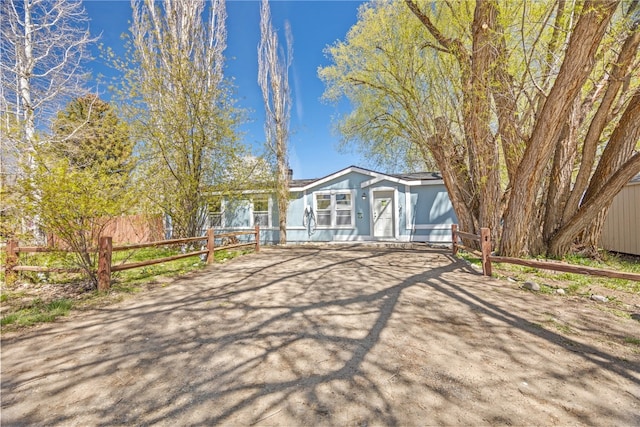 549 E Washington Ave, Hayden, CO 81639 - photo 2