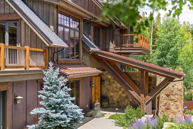 240 Two Cabins Dr, Silverthorne, CO 80498 - view of wooden deck