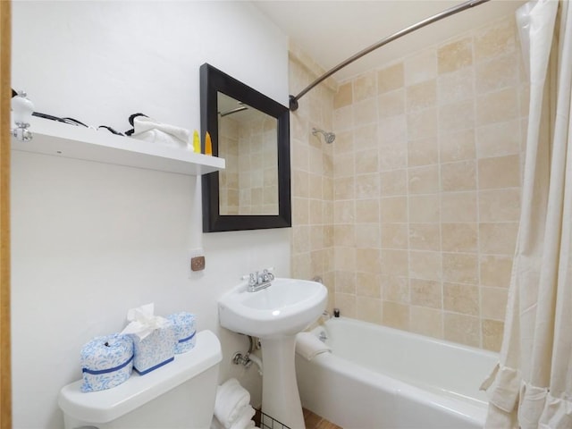511 Fairview Blvd, Breckenridge, CO 80424 - bathroom with shower / bath combo with shower curtain and toilet