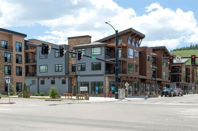 37 W 4th St Unit 201E, Silverthorne, CO 80498 - view of building exterior
