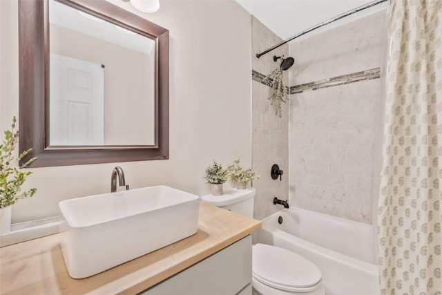 23800 County Road 16 Unit 204, Oak Creek, CO 80467 - full bathroom featuring toilet, shower / tub combo, and vanity