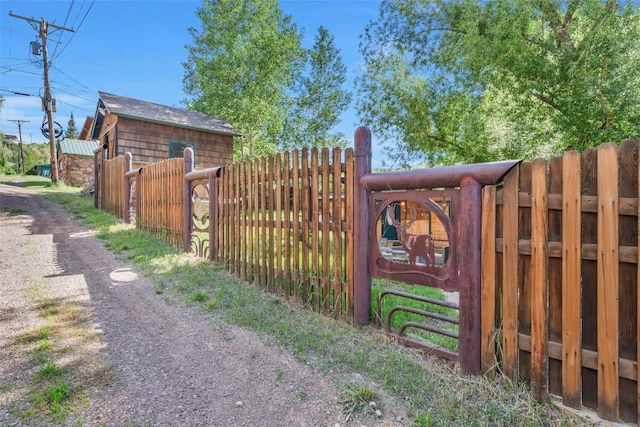 211 W Oak St, Oak Creek, CO 80467 - view of gate