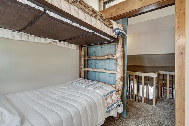 bedroom with carpet flooring