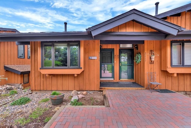2615 Apres Ski Way Unit B1, Steamboat Springs, CO 80487 - entrance to property with board and batten siding