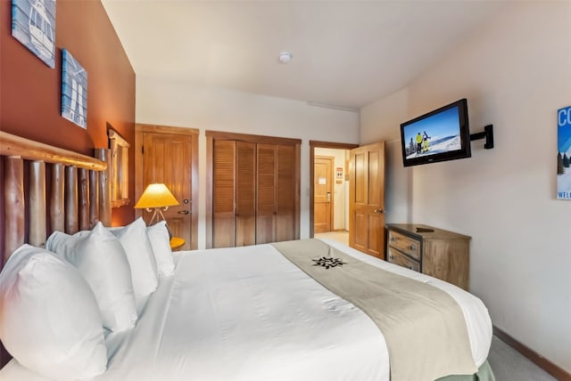 91 River Run Rd Unit 8117, Keystone, CO 80435 - carpeted bedroom featuring baseboards