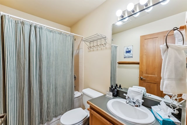 91 River Run Rd Unit 8117, Keystone, CO 80435 - full bathroom with toilet, vanity, and curtained shower