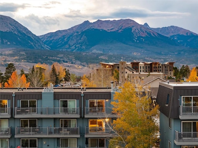 property view of mountains