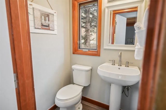530 Tennis Club Rd Unit 1328, Keystone, CO 80435 - bathroom with baseboards and toilet