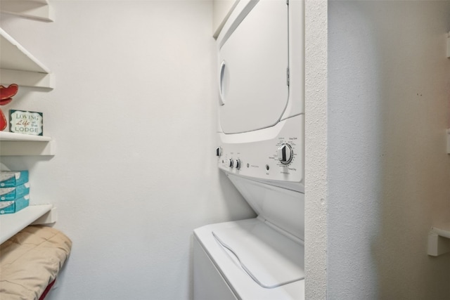 530 Tennis Club Rd Unit 1328, Keystone, CO 80435 - laundry area with laundry area and stacked washer / drying machine