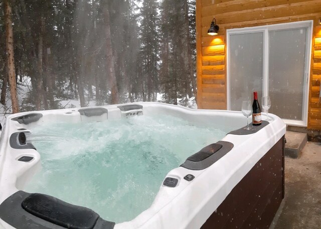 282 Sally Cir, Breckenridge, CO 80424 - view of pool featuring a hot tub