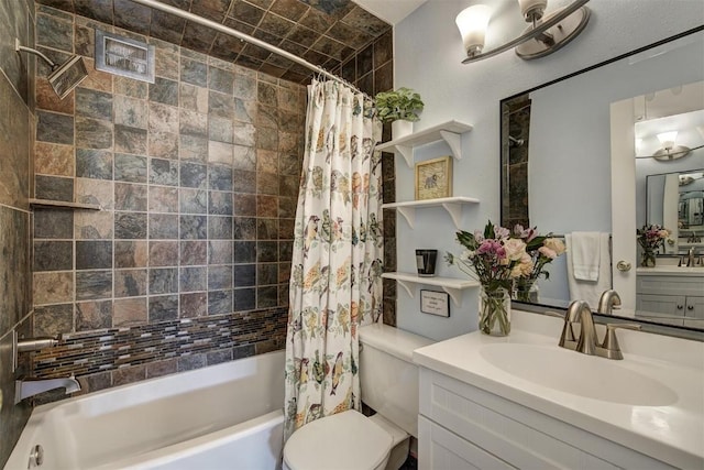 full bathroom with shower / tub combo with curtain, vanity, and toilet