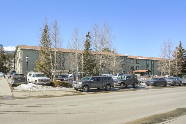 301 N French St Unit 107, Breckenridge, CO 80424 - view of vehicle parking