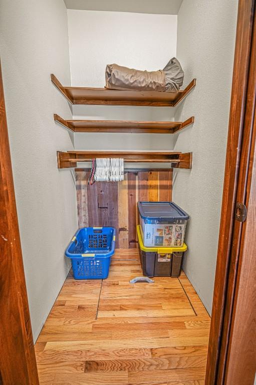 527 E Lincoln Ave, Hayden, CO 81639 - detailed view of wood finished floors