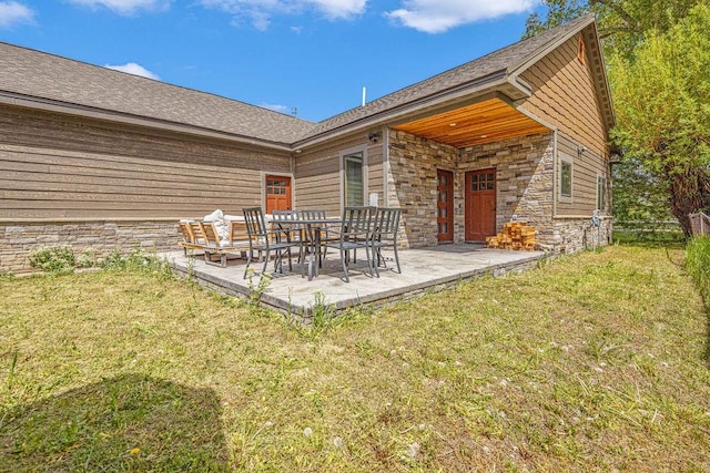 527 E Lincoln Ave, Hayden, CO 81639 - view of patio / terrace