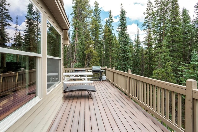 554 Lakeview Dr, Breckenridge, CO 80424 - deck with area for grilling