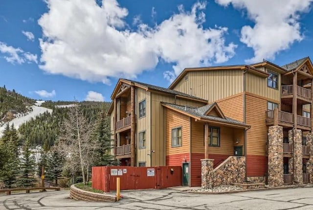 22714 US Highway 6 Unit 5945, Keystone, CO 80435 - view of building exterior with a mountain view