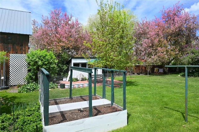 399 E Jefferson Ave, Hayden, CO 81639 - view of yard featuring a vegetable garden