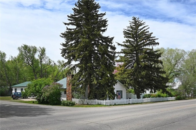 399 E Jefferson Ave, Hayden, CO 81639 - view of asphalt street