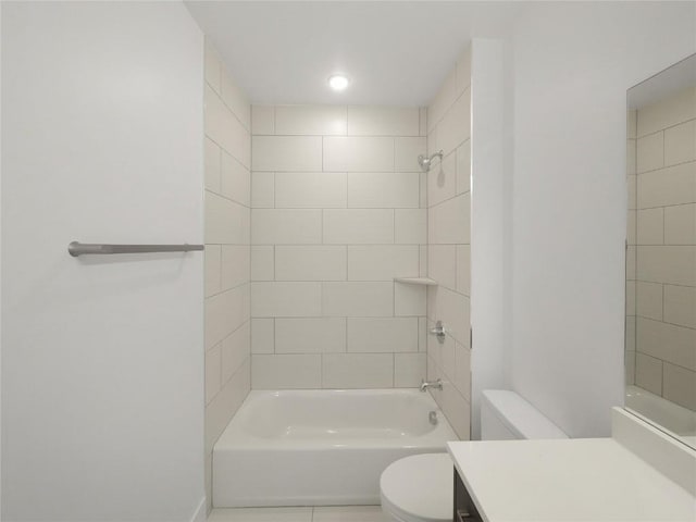 740 Blue River Pkwy Unit A22, Silverthorne, CO 80498 - bathroom featuring toilet, vanity, and tub / shower combination