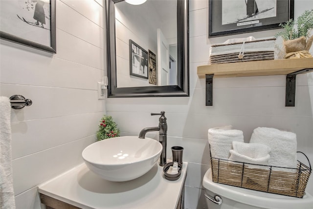 110 Sawmill Rd Unit 6B, Breckenridge, CO 80424 - bathroom featuring a sink and toilet