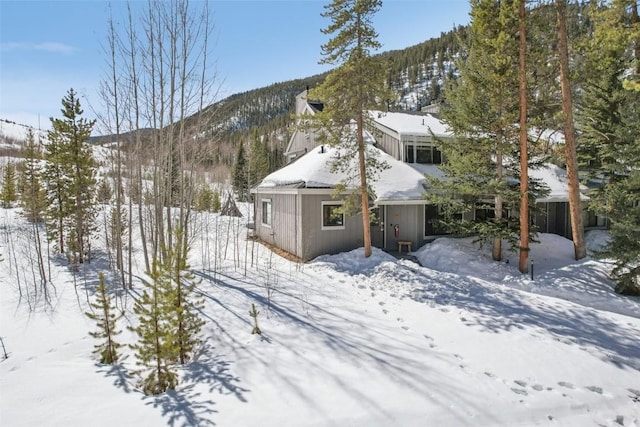 exterior space with a mountain view