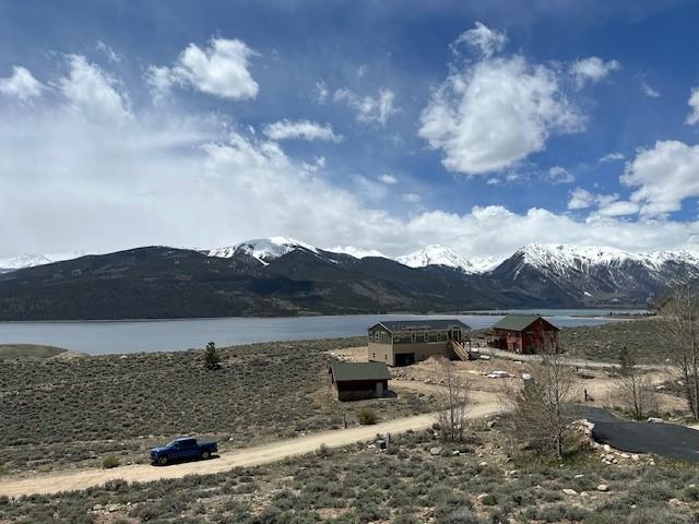 331 Mount Hope Dr, Twin Lakes, CO 81251