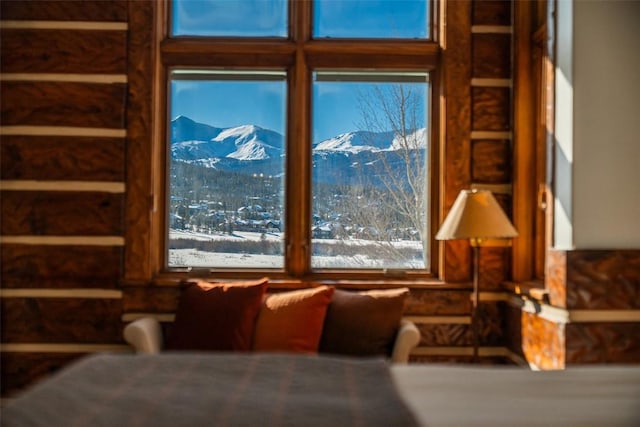 dining area featuring a mountain view