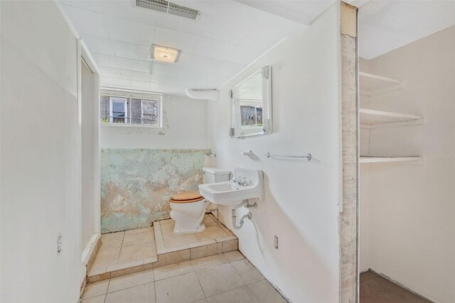 401 Moffat Ave, Oak Creek, CO 80467 - bathroom featuring toilet and tile patterned flooring