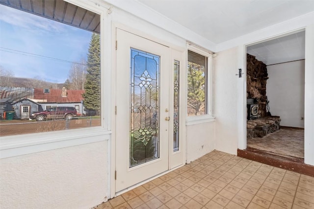 401 Moffat Ave, Oak Creek, CO 80467 - foyer entrance with light floors