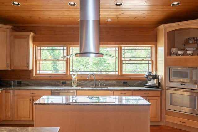 12000 Ute Pass Rd, Parshall, CO 80468 - kitchen featuring appliances with stainless steel finishes, wooden ceiling, a sink, recessed lighting, and a kitchen island