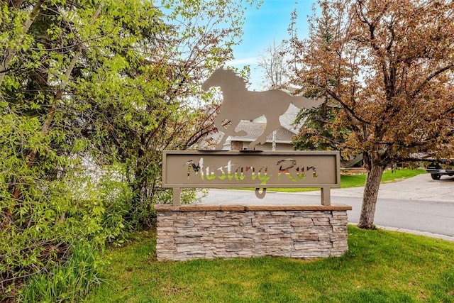 1485 Mustang Run Unit A, Steamboat Springs, CO 80487 - view of community sign