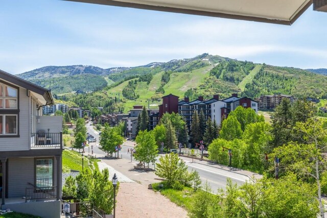 1724 Ski Time Square Dr Unit R5, Steamboat Springs, CO 80487 - view of mountain background