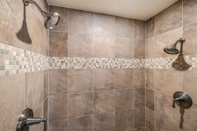 1203 W Keystone Rd Unit 2709, Keystone, CO 80435 - details featuring a tile shower