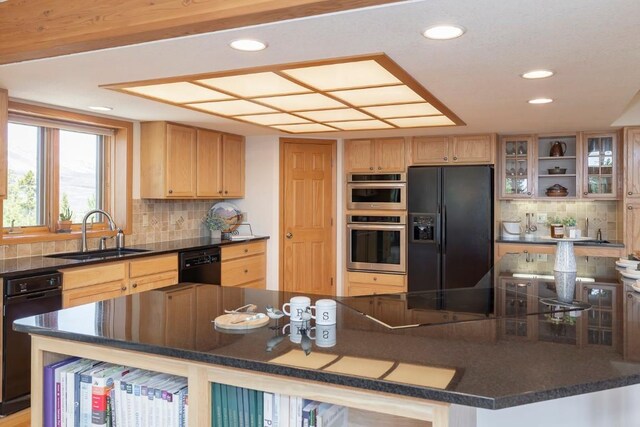 440 Gcr 466, Grand Lake, CO 80447 - kitchen featuring black appliances, a sink, dark countertops, and recessed lighting